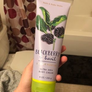 Blackberry & basil ultra shea body cream